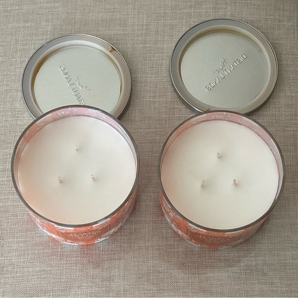 Lot of 2 Distant Lands 14 Oz 3 Wick Pumpkin Spice Cake Scented Jar Candle - Picture 7 of 10